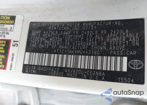 2021 Toyota Camry Le z USA, uszkodzony, nr VIN 4T1C11AKXMU443380